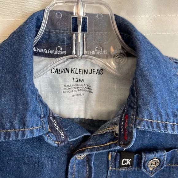 Calvin Klein Denim Button Down Shirt Size 12M EUC - Picture 4 of 11